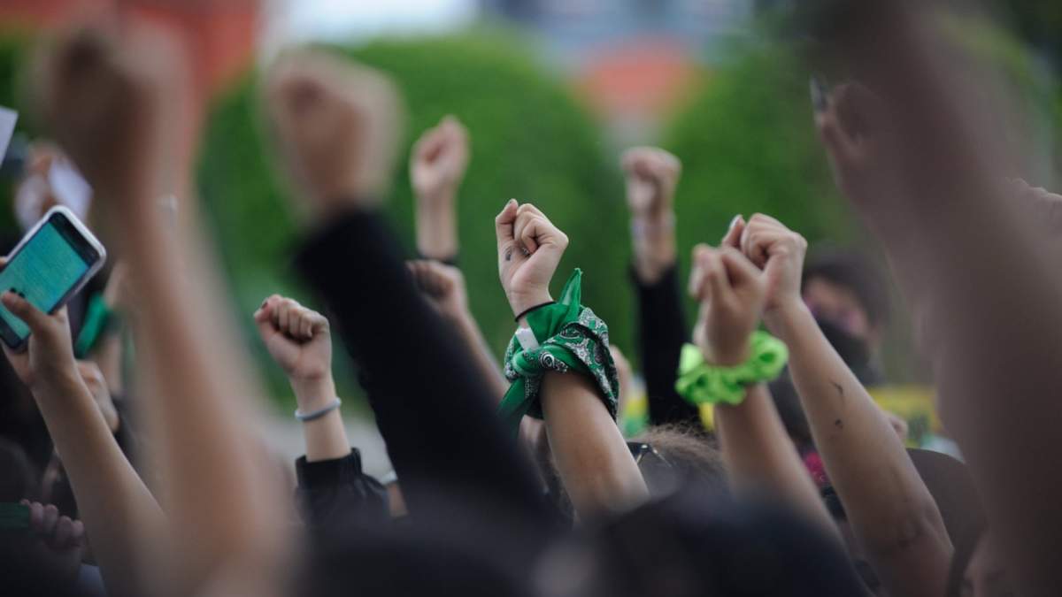 Despenalización del aborto, derecho sujeta al gobierno en turno