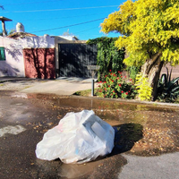Vecinos de Carrodilla en alerta por un hundimiento de una calle