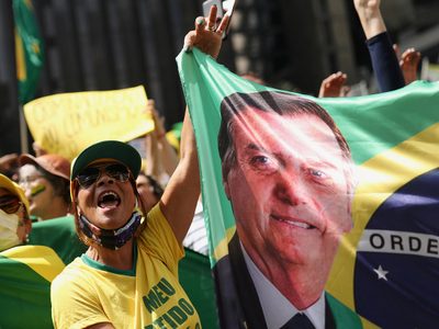 Seguidores de Bolsonaro intentaron “invadir” el Ministerio de Salud
