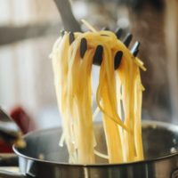 Si te sobraron fideos, no los tires: mirá este truco de las abuelas para que queden exquisitos, como si recién los cocinaras