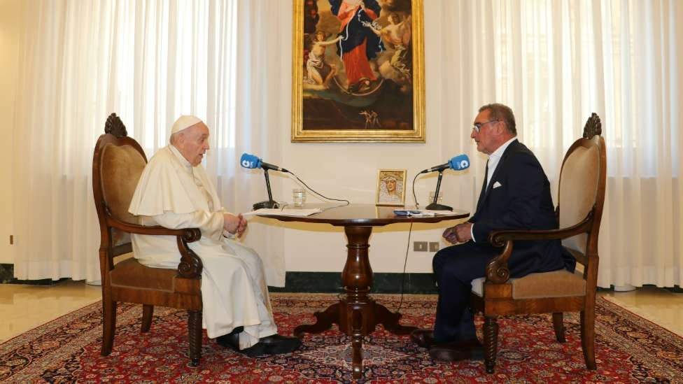 El Papa en una entrevista a la Cadena COPE