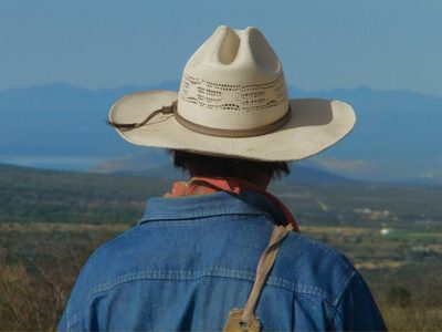 “La Guardia Blanca” de Julien Elie, filme que retrata la lucha de comunidades contra el despojo