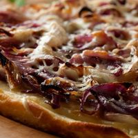 Fugazzetta de papa: la receta ideal para descansar de las harinas y comer rico sin gastar de más