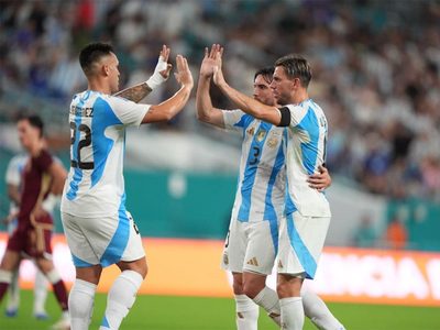 La Selección argentina, sin Messi, derrotó Venezuela
