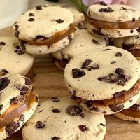 Alfajores de pepitos: la combinación más tentadora para los paladares más exigentes, en una receta fácil y perfecta
