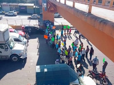 Choferes de Acapulco exigen a Sheinbaum y a Evelyn Salgado seguridad ante ola de ataques