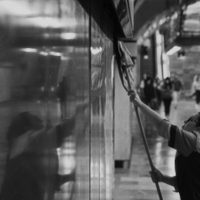 El abuso laboral a las mujeres en “Tratado de invisibilidad”