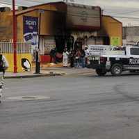 Ahora en Ciudad Juárez: Atacan tiendas, gasolineras y matan al menos a 10, incluido un locutor