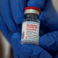 Vacunas Moderna: el plan de vacunación contra el coronavirus en menores de edad perfila ser un éxito