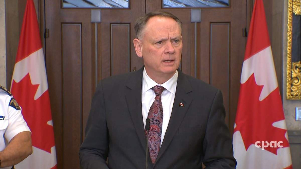 David McGuinty, ministro de Seguridad Pública