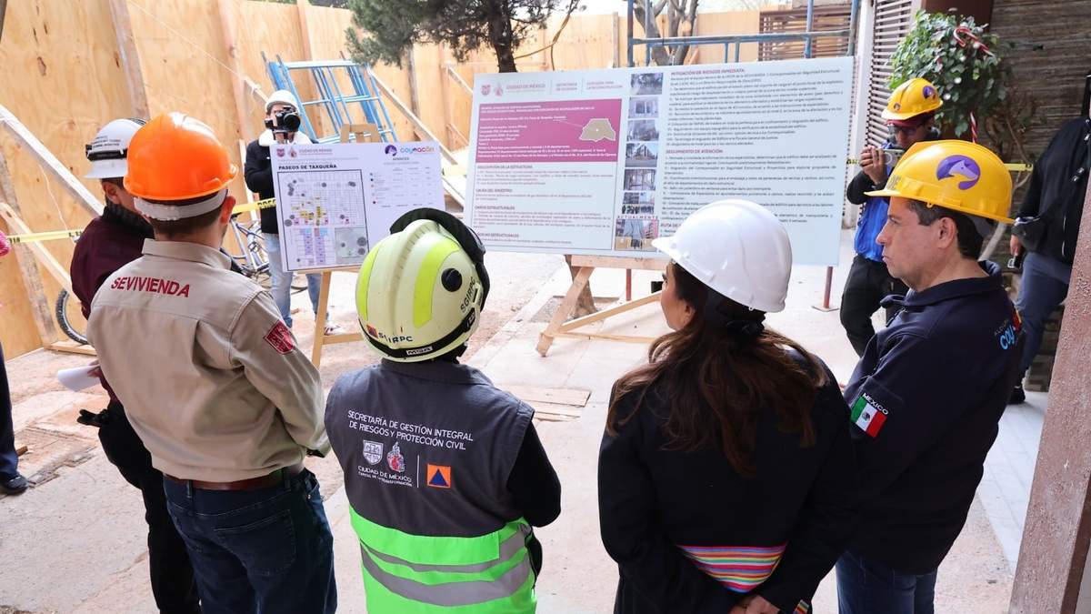 Visita en el lugar de la explosión