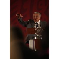 Llevará tiempo ser autosuficientes en producción de gas, seguiremos importando: López Obrador