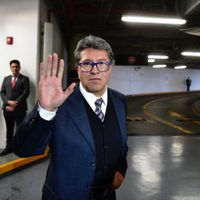 Monreal pide a la CNDH que se centre en lo suyo y deje al Congreso la discusión sobre el INE