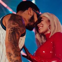 ¡Eso es amor! Karol G y Anuel AA reaparecen más enamorados que nunca en esta postal