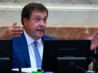 Con un proyecto de ley, buscan rescatar de la crisis a las ciudades turísticas de Argentina