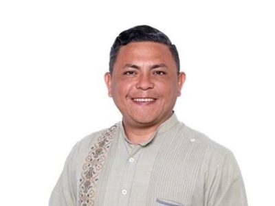 Alcalde de Espita, Yucatán, coloca retén para impedir acceso a la prensa y hostiga a periodista