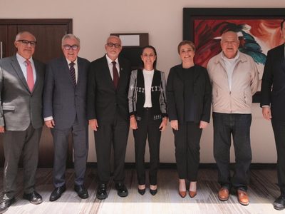 Sheinbaum y gobernadores revisan “proyectos prioritarios” para 2025
