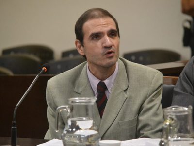 El titular de Judiciales cargó contra el ascenso del fiscal Giunta
