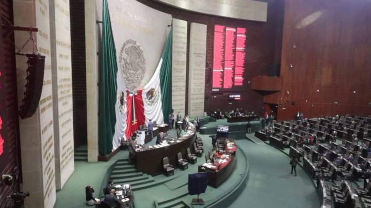 La votación en lo particular concluyó a las 4:56 horas de este miércoles