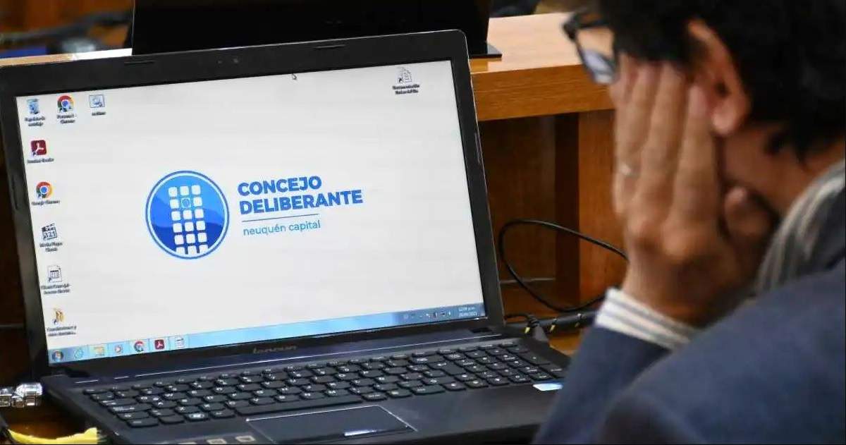 La iniciativa pidió derogar la ordenanza que permite las sesiones virtuales. Fuente: (Facebook)