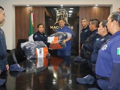 Policías de Macuspana, Tabasco, se declaran en paro; exigen salarios y transparencia presupuestal