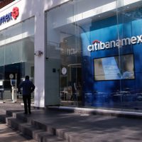 El fundador de la asociación “Empresarios por la 4T” se apunta para adquirir Banamex
