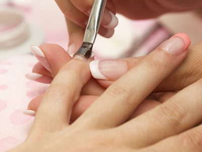 Nail art: 5 diseños con efecto "mojado", ideales para uñas largas y cortas