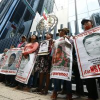 'No existe verdad ni justicia”: padres de los 43 a 21 meses de su desaparición