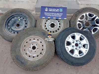 La Policía detuvo a un hombre en allanamientos a tres viviendas de la comunidad gitana