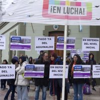 Docentes de Neuquén aseguraron que los descuentos por hacer paro son un ataque a la educación