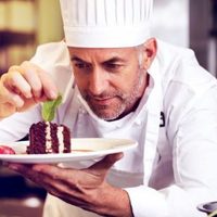 El primer pastelero de Francia fue precursor en el uso de gorros y uniformes