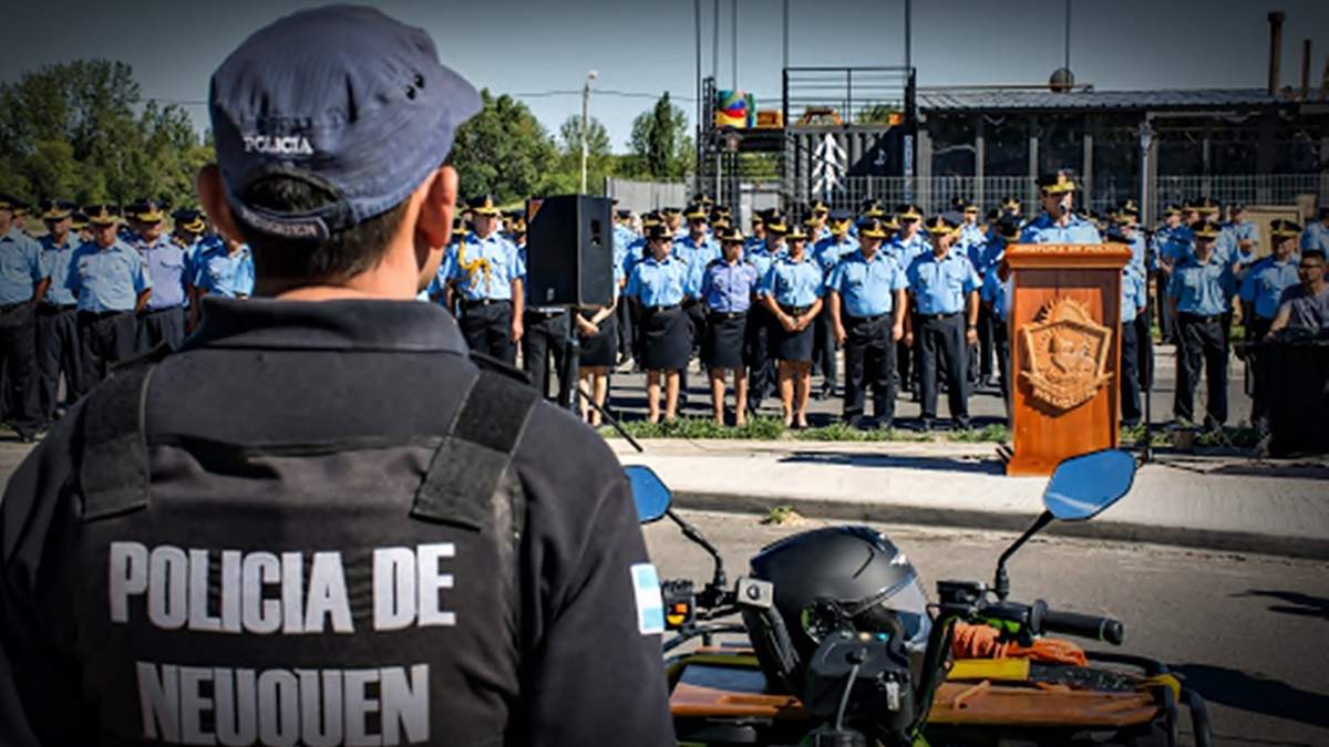 Policía de Neuquén Fuente: (Instagram)