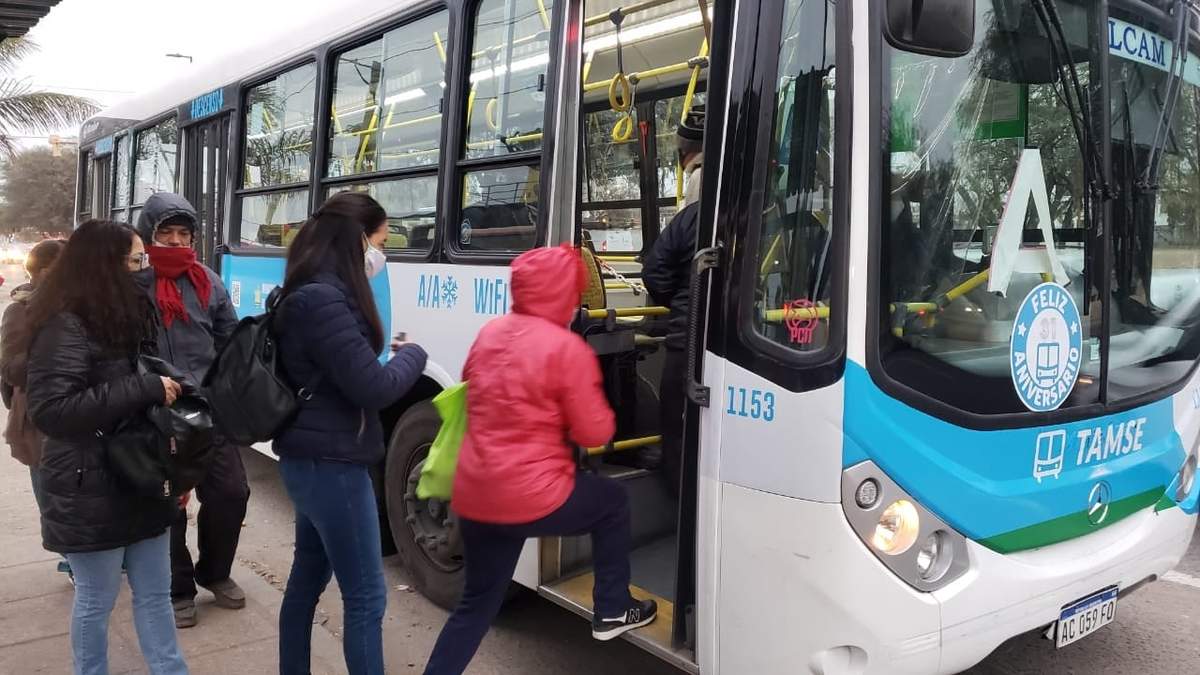 Colectivos en Córdoba. Fuente: (Twitter)