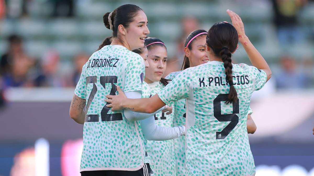 La selección femenil de futbol