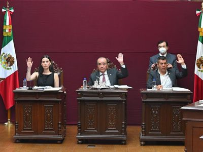 Edomex: renuncia veintena de magistrados, entre ellos el expresidente; gozarán de “haber de retiro”