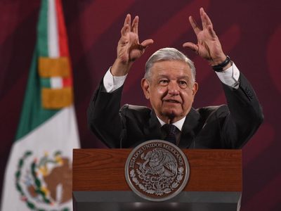 “Que se vayan a robar más lejos”: AMLO sobre la coalición “Va por México”