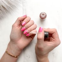 Nal art: 4 diseños con esmalte rosa para que tus uñas se destaquen con glamour y elegancia