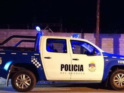 Dejó la camioneta en marcha y cuando volvió no estaba