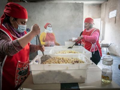La justicia le ordenó al Gobierno que distribuya los 5 millones de kilos de alimentos retenidos