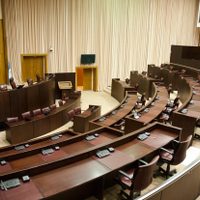 Los CPEM 40 y 70 llegan a la Legislatura de Neuquén con su reclamo