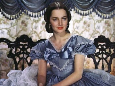 Murió la actriz Olivia de Havilland, amor imposible de 'El Indio” Fernández