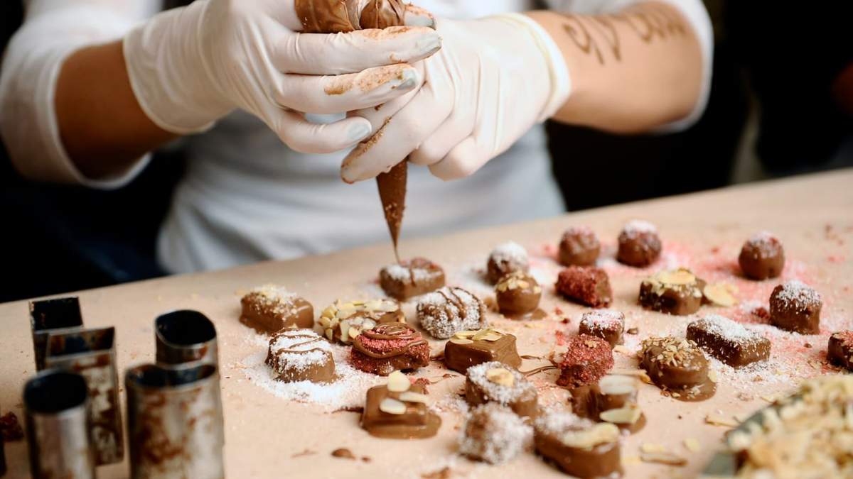 Muestra de bombones de chocolate. Fuente: (Twitter)