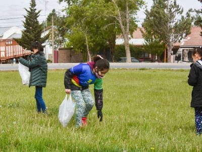 Buenas prácticas ambientales: Zapala confirmó el “Reciclatón Kids”