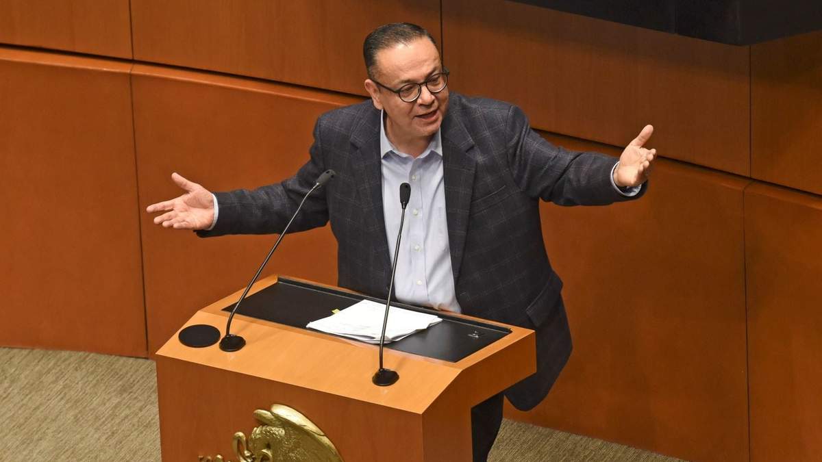 Germán Martínez es candidato a diputado por el PAN