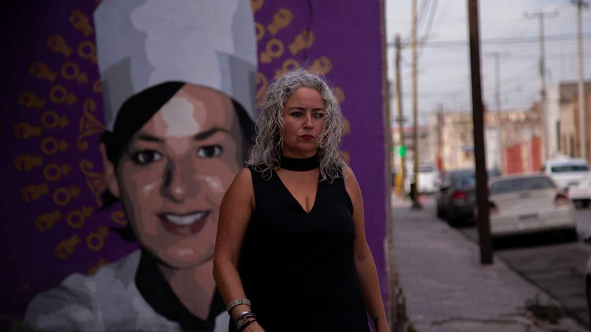Jaqueline Campbell, periodista y defensora de derechos humanos, es objeto de campañas de desprestigio