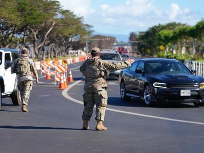 Hawai pide a turistas evitar viajar a Maui; los hoteles hospedarán a evacuados y socorristas