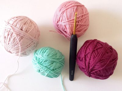 Si te sobró lana, no la tires: creá estos hermosos individuales que son tendencia en decoración