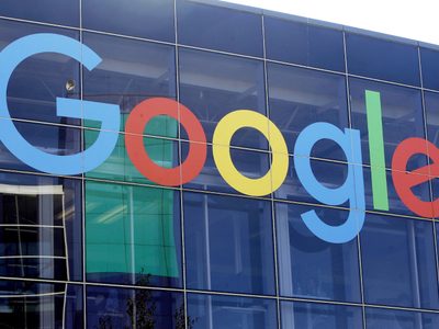 Juez de EU ordena a Google abrir su tienda de aplicaciones Android a la competencia