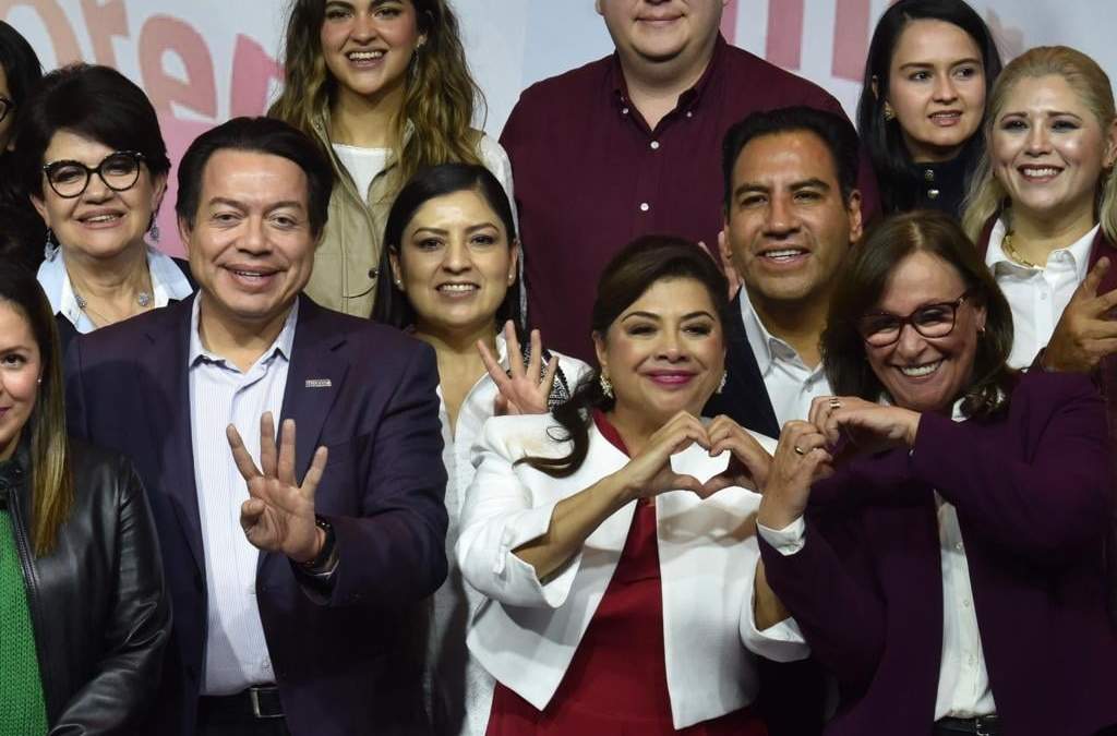 Eduardo Ramírez, entre los ganadores de las encuestas de Morena