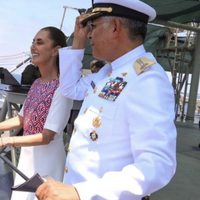 Día de la Marina: Sheinbaum llama a defender a la patria frente a “campañas de mentiras y de odio”